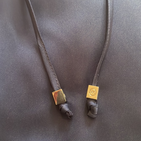 Michael Kors Navy Blouse - Size 6 - Picture 5 of 5